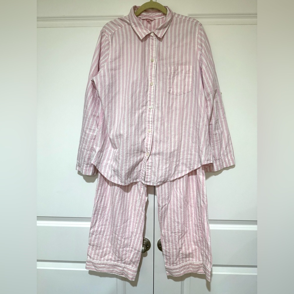 Victoria Secret iconic pink glittery striped pajama set size L like new